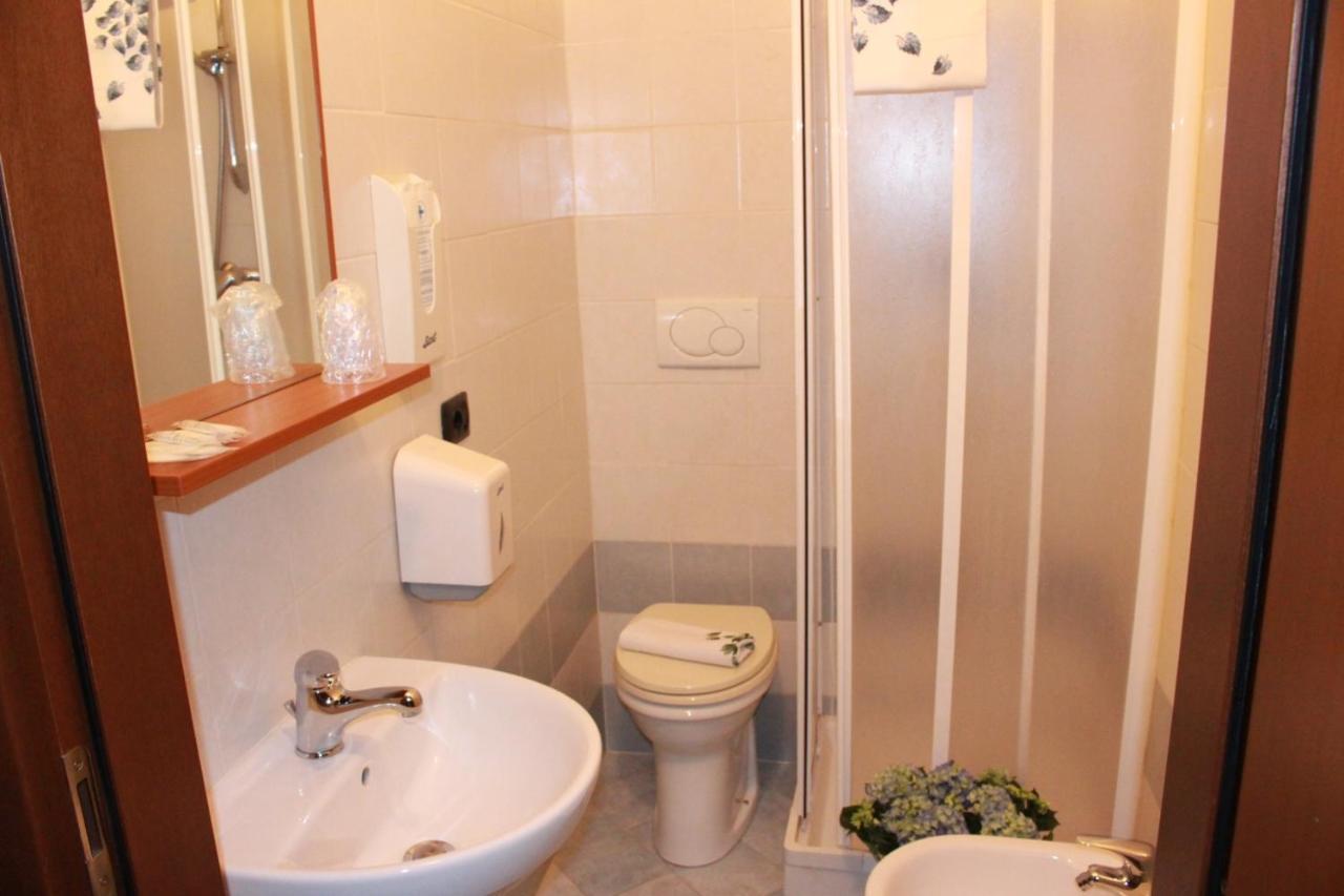 Hotel Nettuno Montecatini Terme Luaran gambar